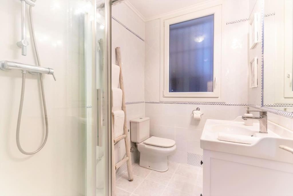 Apartamento Piso Diseno Deluxe Casco Viejo Entrada Autonoma Y Ascensor Bilbao Exterior foto